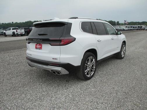 2025 GMC Acadia Denali