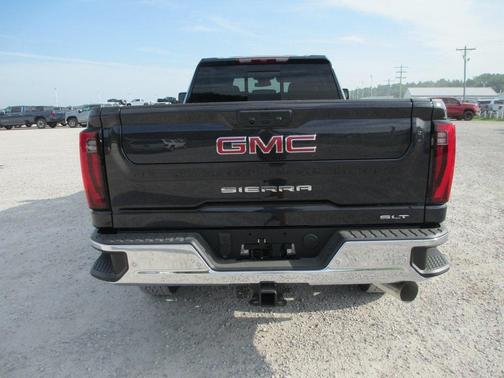 2025 GMC Sierra 3500 SLT