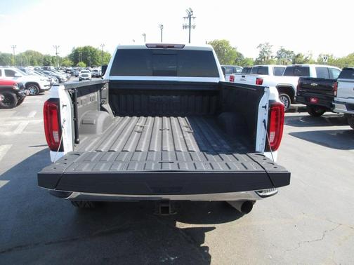 2021 GMC Sierra 2500 SLT