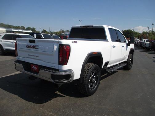 2021 GMC Sierra 2500 SLT