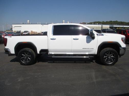 2021 GMC Sierra 2500 SLT