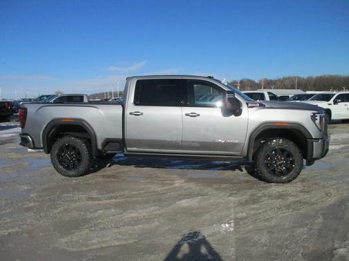 2026 GMC Sierra 2500 AT4