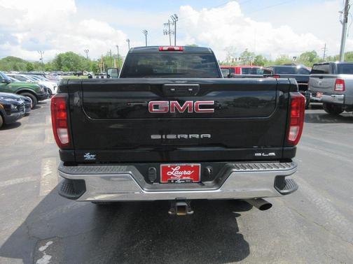 2022 GMC Sierra 2500 SLE