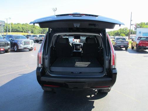 2018 Cadillac Escalade Premium Luxury