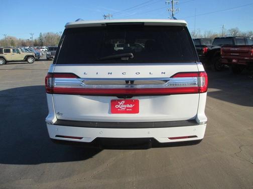 2020 Lincoln Navigator L Reserve