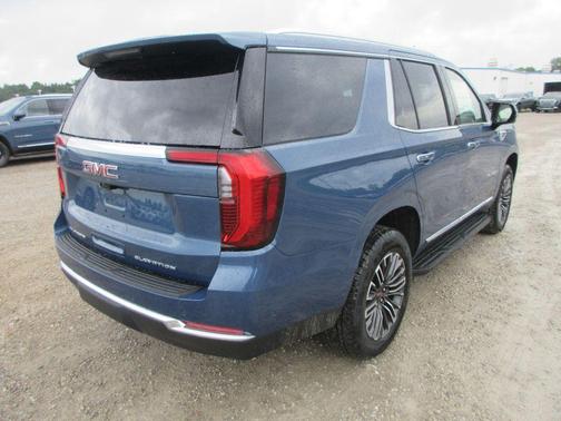 Metallic 2026 GMC Yukon Elevation