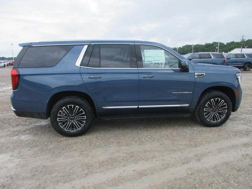 Metallic 2026 GMC Yukon Elevation