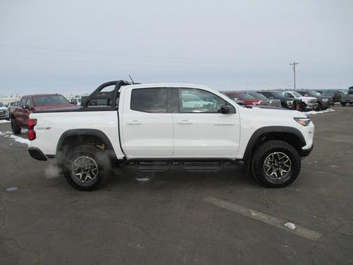 2025 Chevrolet Colorado ZR2