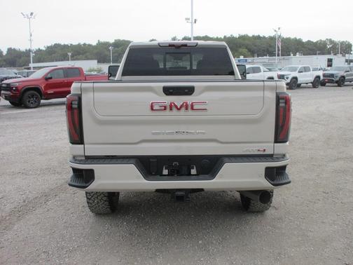 2026 GMC Sierra 3500 AT4