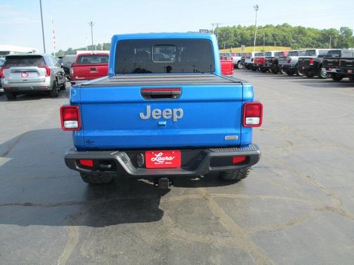 2021 Jeep Gladiator Overland