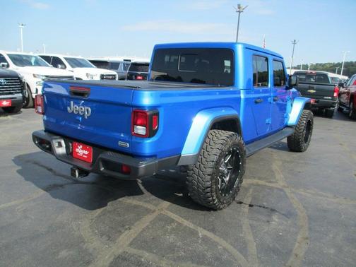 2021 Jeep Gladiator Overland