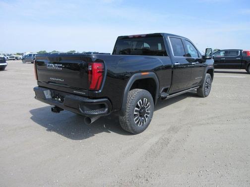 2025 GMC Sierra 2500 Denali Ultimate