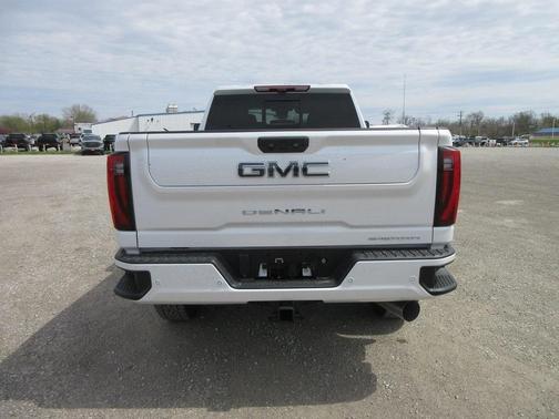 2025 GMC Sierra 2500 Denali Ultimate