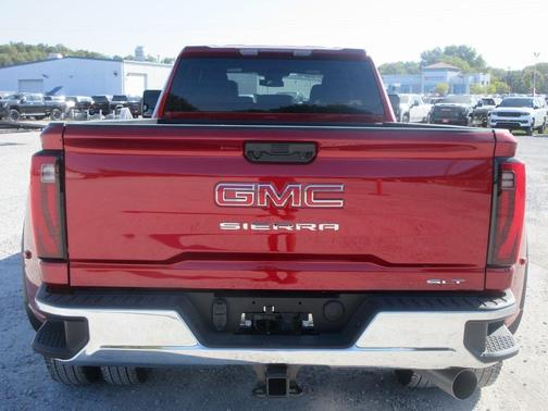 2026 GMC Sierra 3500 SLT
