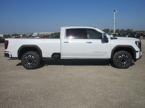 2026 GMC Sierra 3500 Denali Ultimate