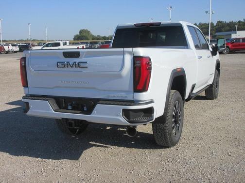 2026 GMC Sierra 3500 Denali Ultimate