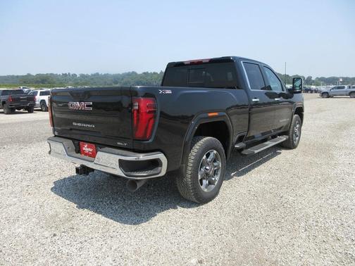 2025 GMC Sierra 2500 SLT