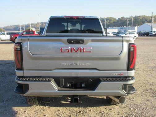 2026 GMC Sierra 3500 AT4