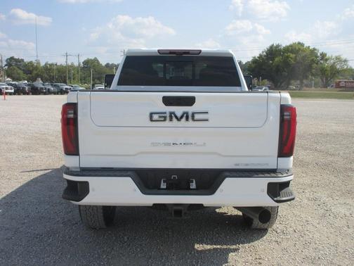 2026 GMC Sierra 2500 Denali Ultimate