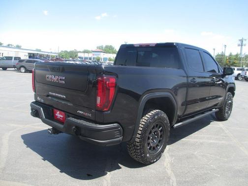 Onyx Black 2024 GMC Sierra 1500 AT4X