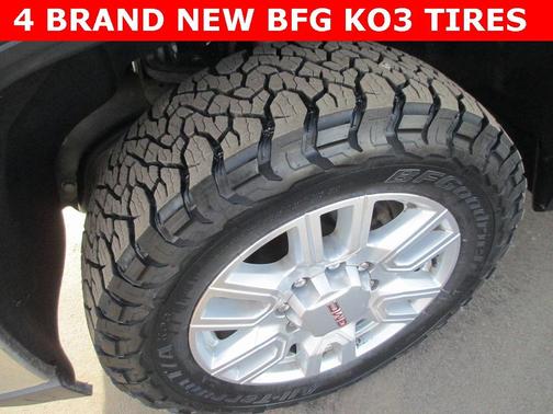 2023 GMC Sierra 3500 SLT