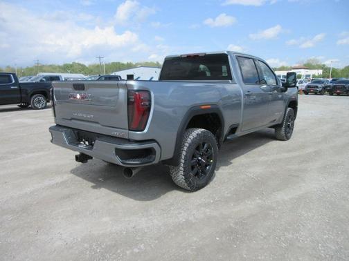 2025 GMC Sierra 2500 AT4
