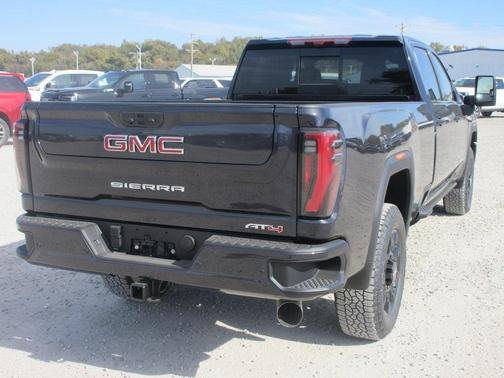 2026 GMC Sierra 3500 AT4