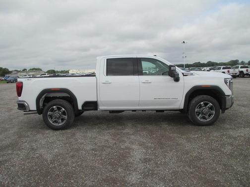 2025 GMC Sierra 2500 SLE