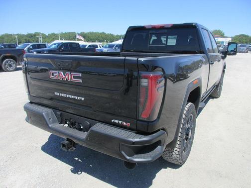 Onyx Black 2026 GMC Sierra 2500 AT4