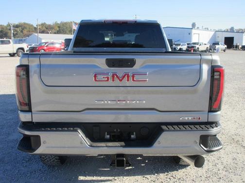 2026 GMC Sierra 3500 AT4