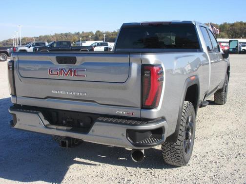 2026 GMC Sierra 3500 AT4