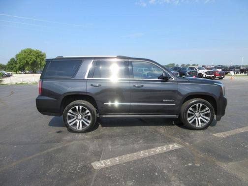 2020 GMC Yukon Denali