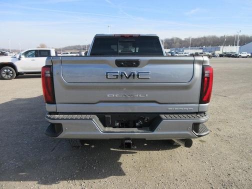 2025 GMC Sierra 3500 Denali Ultimate