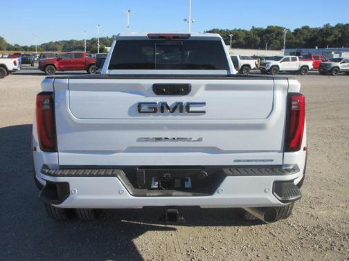 2026 GMC Sierra 3500 Denali Ultimate