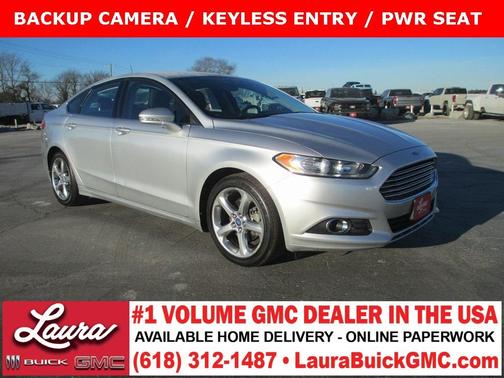 2013 Ford Fusion SE