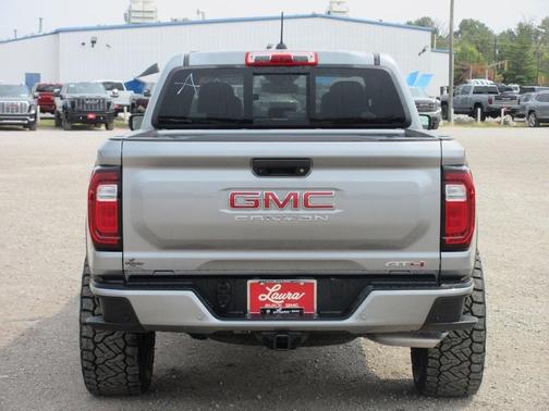 2025 GMC Canyon AT4