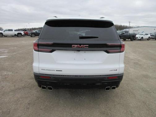2025 GMC Acadia AT4