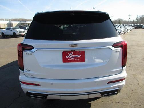 2024 Cadillac XT6 Premium Luxury AWD