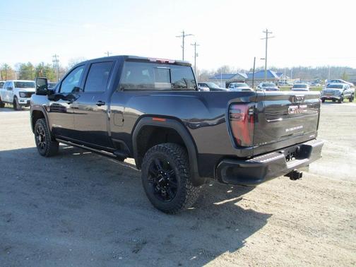 2026 GMC Sierra 2500 AT4