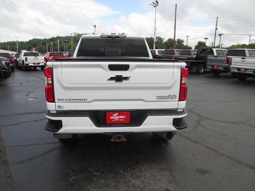 2022 Chevrolet Silverado 2500 High Country