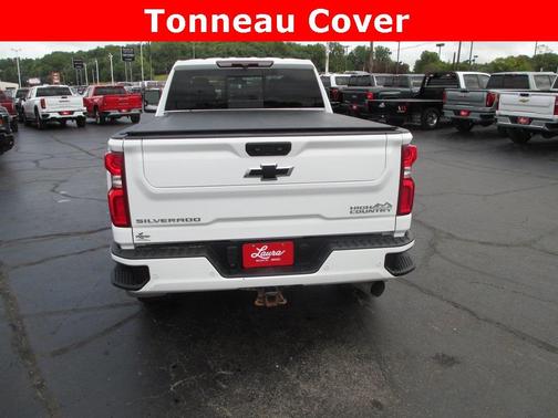 2022 Chevrolet Silverado 2500 High Country