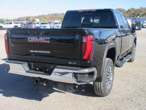 2026 GMC Sierra 2500 SLT