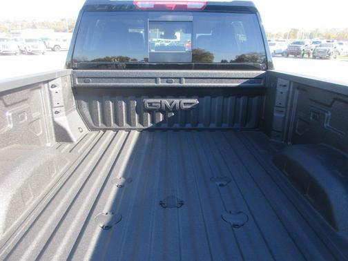 2026 GMC Sierra 2500 SLT