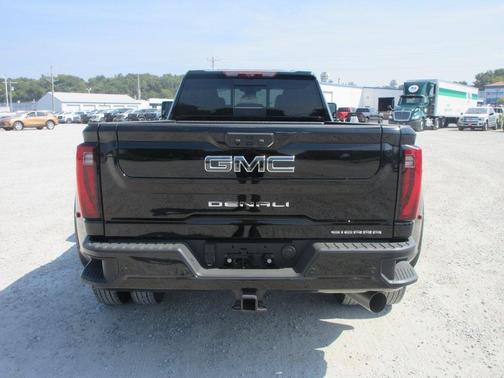 2026 GMC Sierra 3500 Denali Ultimate