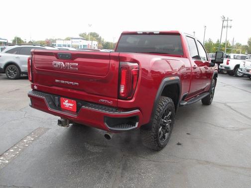 2022 GMC Sierra 2500 AT4