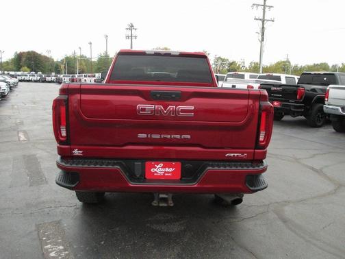 2022 GMC Sierra 2500 AT4