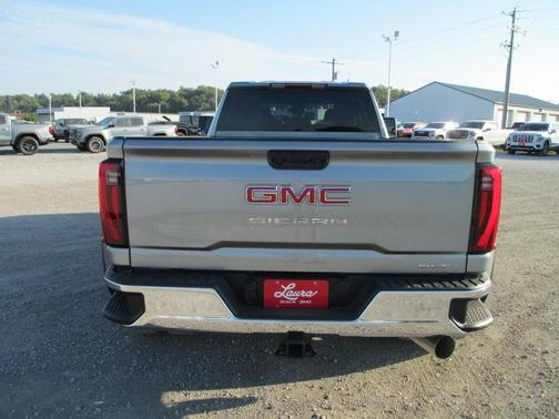 2026 GMC Sierra 3500 SLT