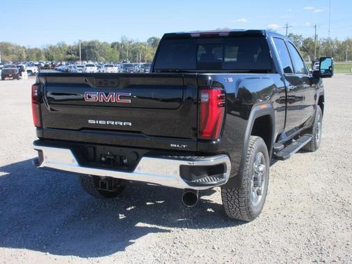 2026 GMC Sierra 2500 SLT