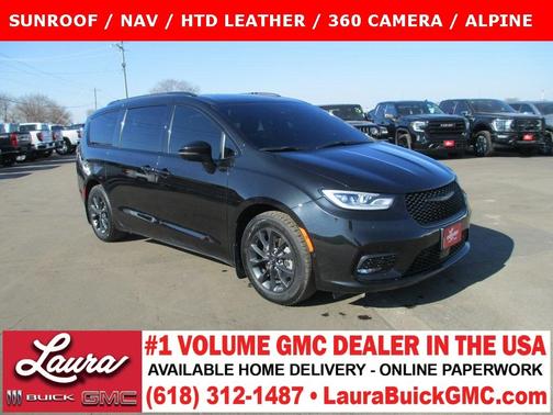 2021 Chrysler Pacifica Touring-L