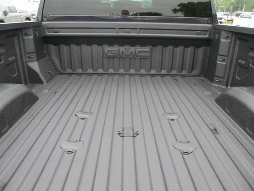 2025 GMC Sierra 2500 SLE